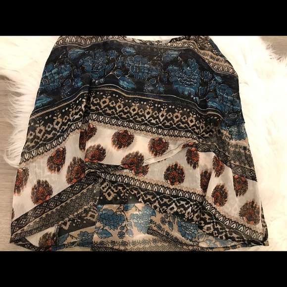 American Rag Flowy Tank - Picture 3 of 4